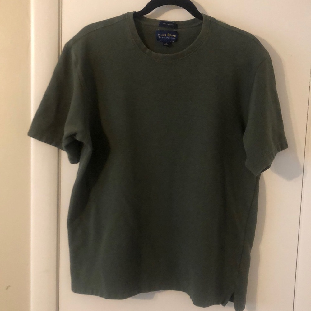 Young Men’s pullover shirt